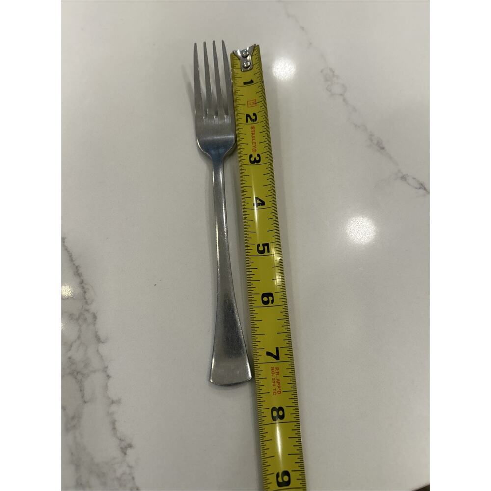 Bon Chef BSTU Bistro Utensil Stainless Steel Flatware Windsor 7.5” Dinner Fork - Picture 5 of 6